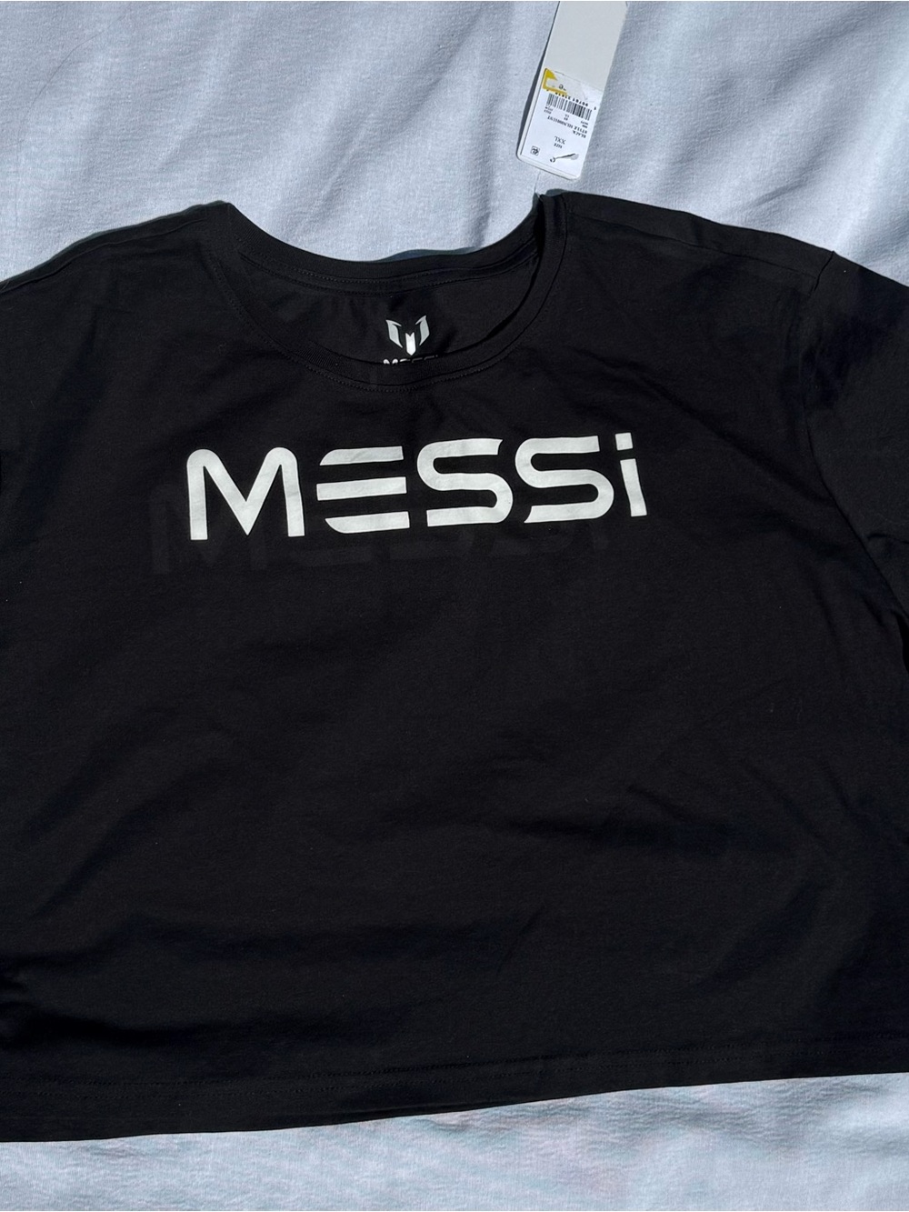 Women’s XXL MESSI Logo Black Crop Tee Shirt 26” across bust soccer